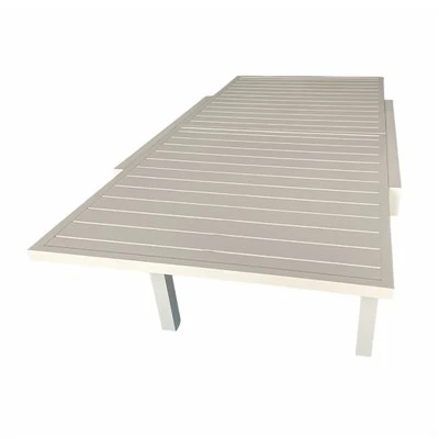 Outdoor Extendable Dining Table